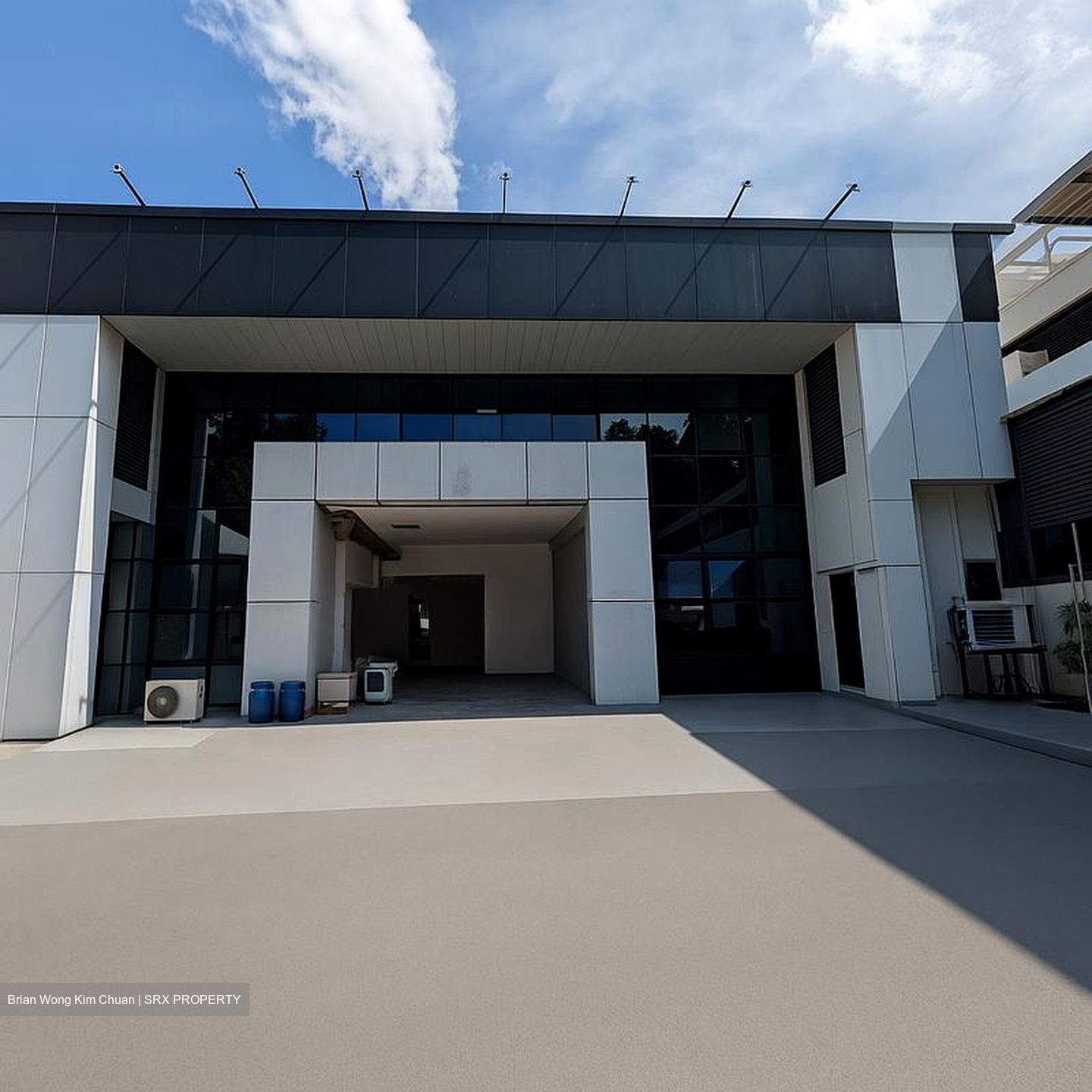 Woodlands Avenue 9 (D25), Factory #498313101